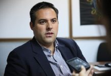 Venezolano opositor Yon Goicoechea puede perder la nacionalidad tras acusaciones de «llamar a la invasión»