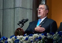 Bernardo Arévalo anuncia ley antipandillas y construcción de una cárcel de máxima seguridad en Guatemala