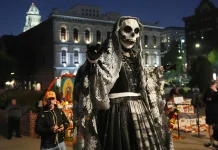 El Día de Muertos en Estados Unidos: entre la tradición ancestral y la comercialización moderna