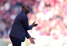 Patrick Vieira deja el Genoa tras un inicio desastroso en la Serie A