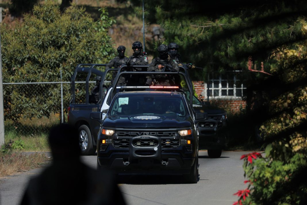 Autoridades mexicanas detienen a nueve personas en el estado de Michoacán