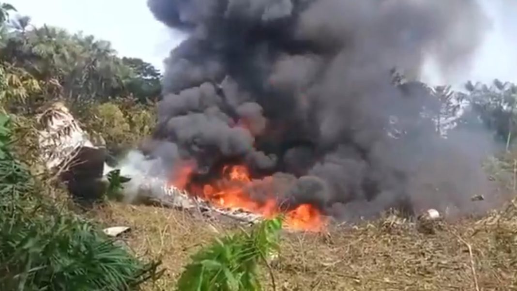 Un avión Hércules que transportaba soldados se accidenta en el sur de Colombia