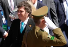 Milei consuma la salida de Argentina de la OMS y apuesta por acuerdos bilaterales en salud