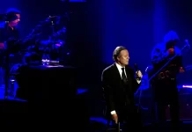 Julio Iglesias demanda a elDiario.es y a varios de sus responsables por difamación
