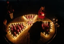 Zelenski acusa a Rusia de “terrorismo nuclear” en el aniversario de Chernóbil en plena guerra en Ucrania