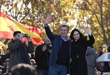 Feijóo y Ayuso coordinan estrategia del PP contra Pedro Sánchez en reunión clave en Madrid