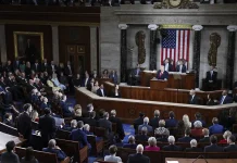 Fracasa en el Senado intento de frenar a Donald Trump ante una posible acción militar en Cuba