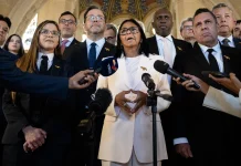 Silencio y cautela en Caracas ante propuesta de Trump de convertir a Venezuela en el “estado 51”