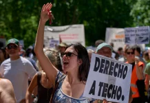 Miles protestan en Madrid por el aumento del precio de la vivienda y la crisis inmobiliaria en España