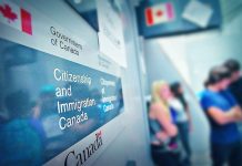 Nueva ley migratoria deja en incertidumbre a solicitantes de asilo que cruzaron irregularmente a Canadá desde EE.UU.