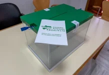 Participación electoral en Andalucía alcanza el 52,11% y supera ampliamente los comicios de 2022