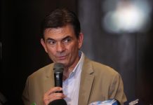 Bolivia denuncia un “plan macabro” para derrocar al presidente Rodrigo Paz en medio de protestas y tensión social