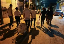 En medio del microtráfico en Cali, un voluntariado alimenta a cientos de animales y transforma vidas en el barrio Sucre