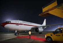 Un fallo técnico obliga al avión de Pedro Sánchez a aterrizar en Ankara durante su viaje a la cumbre europea en Armenia