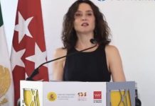 Ayuso advierte en México sobre “las cadenas del socialismo” y su impacto en la democracia