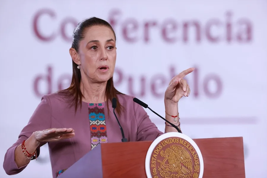 MEX6595-MEXICO-ESPANA (1)