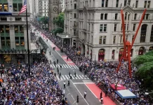 Nueva York celebra con un histórico desfile a los Knicks tras conquistar la NBA después de 53 años