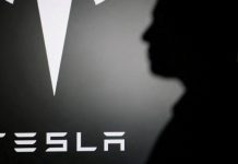 Elon Musk prepara el futuro de Tesla con un chip AI5 que triplica la eficiencia de Nvidia en conducción e IA