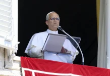 El papa León XIV expresa su pesar por las víctimas del terremoto en Colombia
