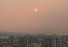 Humo de incendios forestales deteriora la calidad del aire en Vancouver y eleva el riesgo para la salud