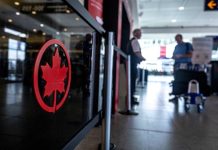 Air Canada ahora le permitirá hasta 3 ayudas a la movilidad en vuelos en política ampliada