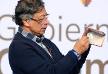 Petro salió en defensa del modelo de pasaportes que implantó en su gobierno bajo revisión del Consejo de Estado: “La imprenta nacional ha hecho 500.000”