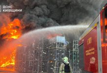 Rusia golpeó Kiev por quinto día consecutivo para dañar sus almacenes y vaciar las góndolas de los supermercados