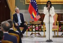 Delcy Rodríguez espera que acuerdo petrolero beneficie a pueblo de EEUU y defiende alianza