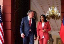 Estados Unidos busca convertir a Venezuela en un nuevo centro energético mundial para desplazar a Medio Oriente