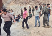 Camión modificado, 31 migrantes y una fuga a México: así terminó un traslado en California