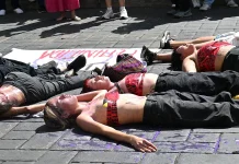 El asesinato de Claudia Tacoronte lleva a las universidades a reforzar la seguridad de los intercambios