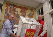 En medio de denuncias de fraude y exclusión de la oposición, el partido de Putin obtuvo el 57% de los votos en las legislativas rusas