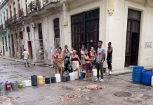 “¡El problema no es EE.UU., es la mala gestión!”: La Habana Vieja explota tras un mes sin agua y a oscuras