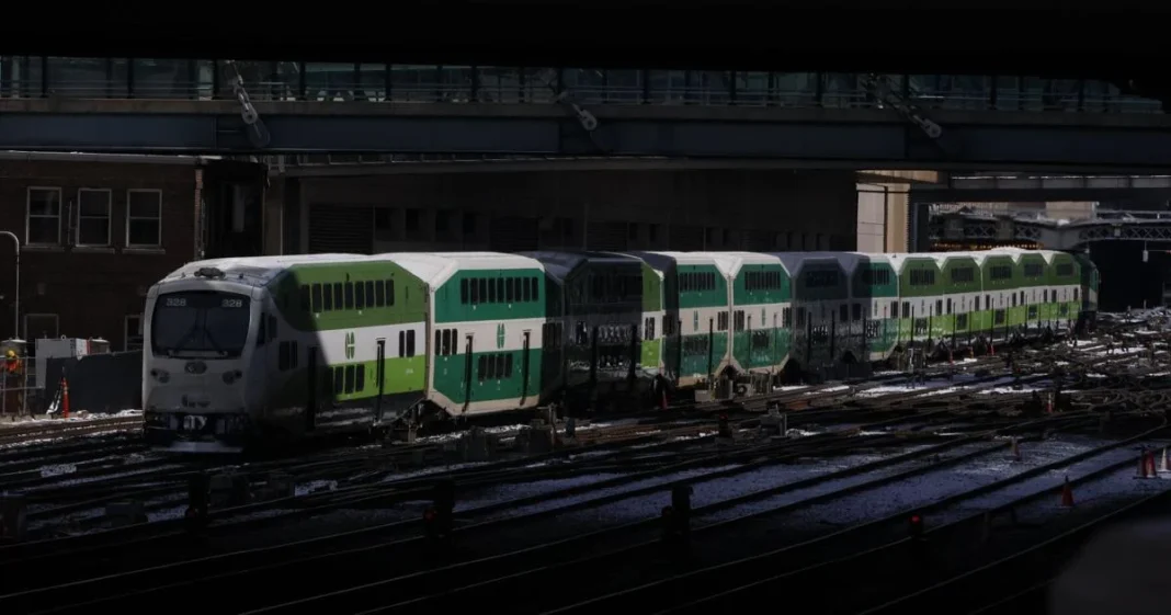 hp-img-1790341853175-los-trenes-en-lakeshore-west-l