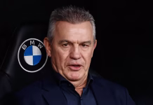 Javier Aguirre: «Entrenar al Valencia es más un orgullo que un peso»
