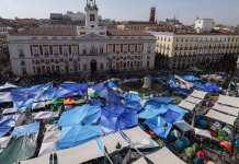 Acampada en Sol: el Sindicato de Inquilinas asegura que la lucha por la vivienda continúa y que aún deben leer “la letra pequeña” de los decretos que ha aprobado el Gobierno
