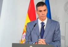 Antiparlamentarismo y fraude de Constitución