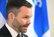 El líder del PQ dice que el referéndum no es una prioridad inmediata mientras se prepara para liderar un gobierno minoritario