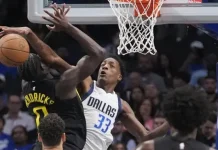 Los Raptors firman al pívot Jamarion Sharp de dos metros y medio