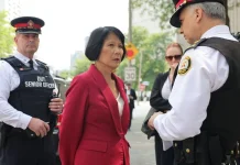 Olivia Chow tiene un sólido historial a favor de la policía: ¿por qué no se postula para aprovecharlo?