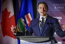 Poilievre les dice a los habitantes de Alberta que Sean “más Canadianses que nunca” y aboga por la unidad