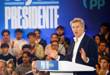 Feijóo propone exigir un tiempo mínimo de residencia a los nacionalizados por la ley de nietos para votar y confirma que negocia con Vox para blindar la mayoría en el Senado
