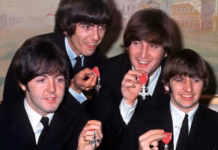 Los Beatles y la reina Isabel II, entre el amor y el odio: humo de marihuana en Buckingham y una carta de Lennon de 70.000 dólares
