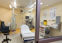 Una encuesta dice que los largos tiempos de espera llevaron a la mitad de los canadienses a evitar ir al hospital