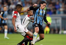 Gremio logra zafarse de la zona de descenso del Brasileirao con una exhibición brillante de Erick Noriega ante Athletico Paranaense